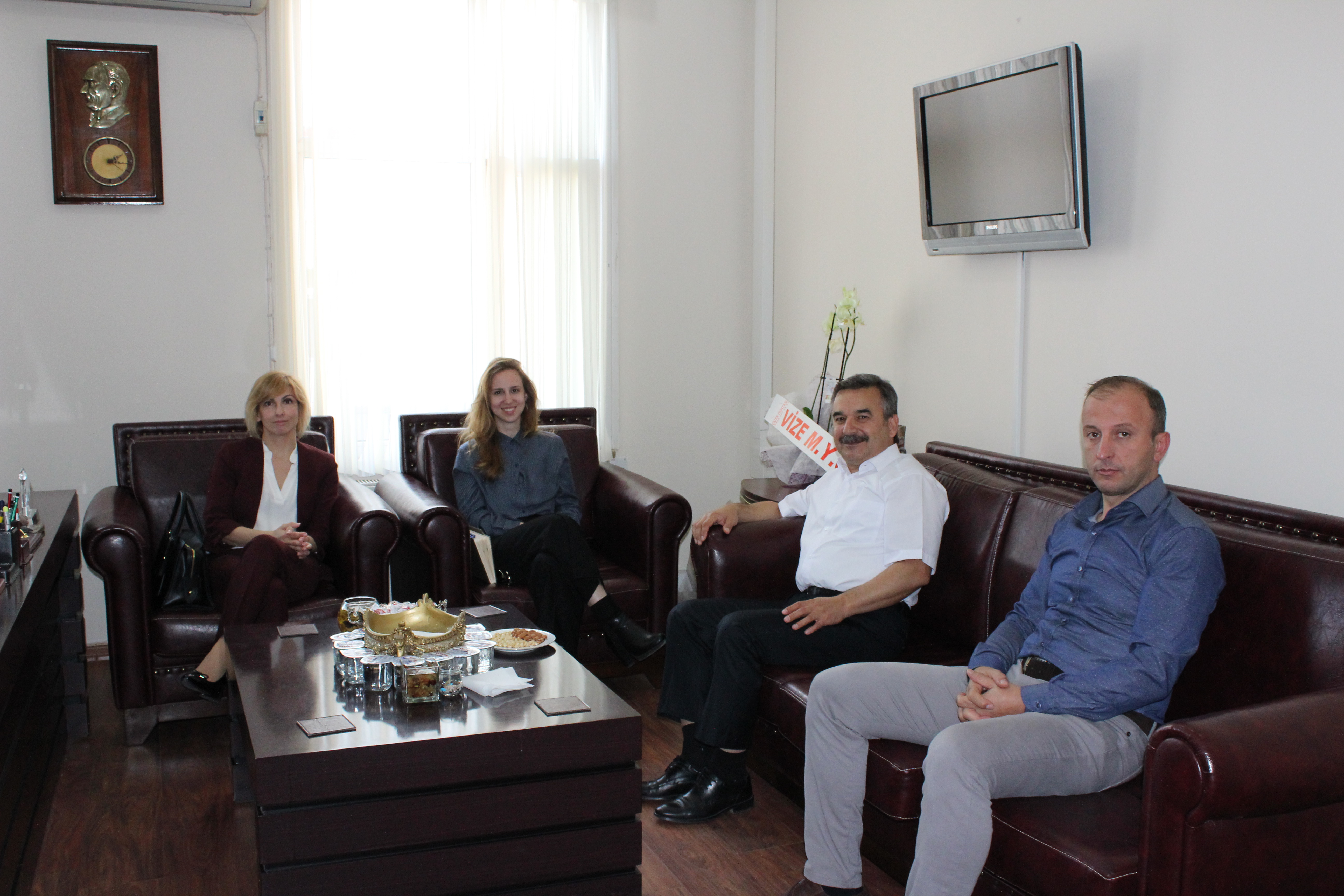 Συνάντηση Προξένου με Δήμαρχο Βιζύης